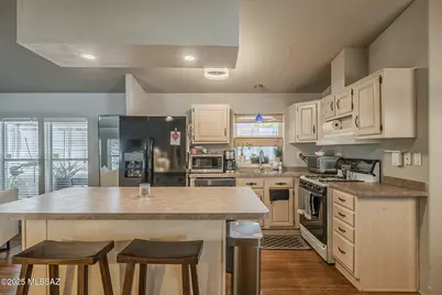 101 W River Road #17, Tucson, AZ 85704 - Photo 10