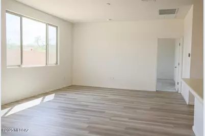 929 W Calle Alta Curva, Sahuarita, AZ 85629 - Photo 4