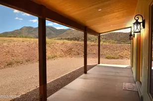 111 Red Mountain Ct, Patagonia, AZ 85624 - Photo 4