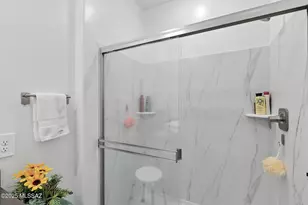 10472 W Thetford Ln, Marana, AZ 85653 - Photo 36