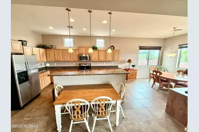 740 N Observation Trail, Green Valley, AZ 85614 - Photo 10