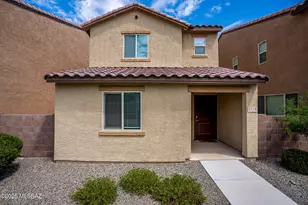 1114 E Descent St, Tucson, AZ 85719 - Photo 1