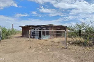 5008 N Joe Hines Rd, Willcox, AZ 85643 - Photo 6