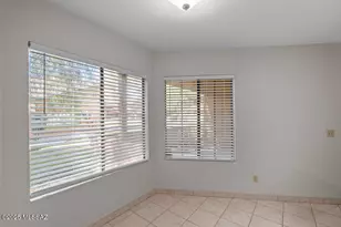 5638 S Wood Crest Dr, Tucson, AZ 85746 - Photo 6