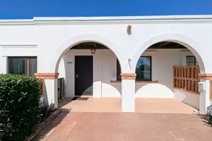 302 S Paseo Lobo, Green Valley, AZ 85614 - Photo 1