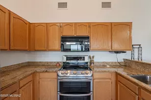 188 N Cobalt Dr, Green Valley, AZ 85614 - Photo 12