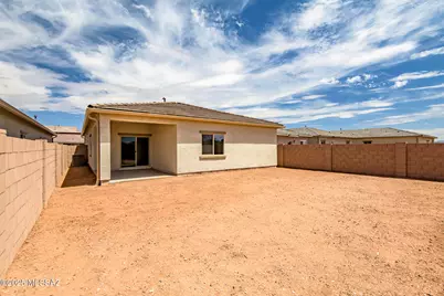 21905 E Pebbles Avenue, Red Rock, AZ 85145 - Photo 12