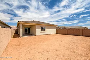 21905 E Pebbles Ave, Red Rock, AZ 85145 - Photo 12
