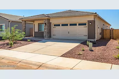 21945 E Pebbles Avenue, Red Rock, AZ 85145 - Photo 1