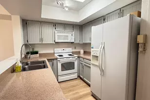 3265 N Little Horse Dr, Tucson, AZ 85712 - Photo 8