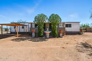 13227 W El Lobo Rd, Tucson, AZ 85743 - Photo 4