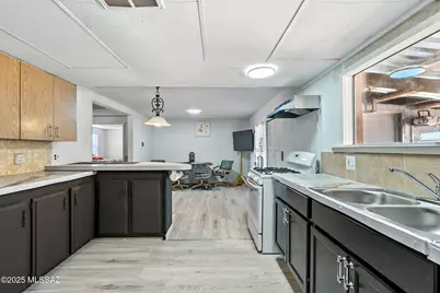 13227 W El Lobo Road, Tucson, AZ 85743 - Photo 18