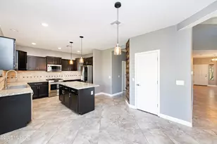 8928 W Silent Saguaro Dr, Marana, AZ 85653 - Photo 12