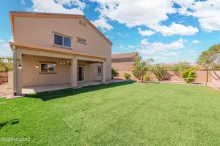 8928 W Silent Saguaro Dr, Marana, AZ 85653 - Photo 32