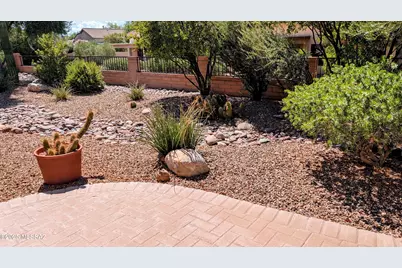 1451 N Old Adobe Drive, Green Valley, AZ 85614 - Photo 2
