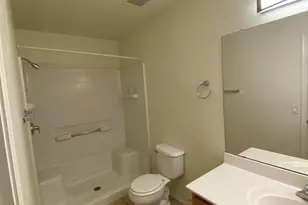 1250 E Weimer Ci Circle E, Tucson, AZ 85719 - Photo 8