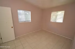 1434 E Lee St, Tucson, AZ 85719 - Photo 8