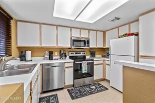 7255 E Snyder Rd, Tucson, AZ 85750 - Photo 8