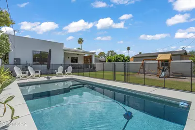 2121 E 2nd Street, Tucson, AZ 85719 - Photo 2