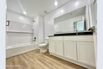 10418 W Guildford Lane, Marana, AZ 85653 - Photo 16