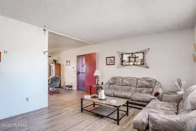 2306 E Walnut Street, Tucson, AZ 85706 - Photo 6