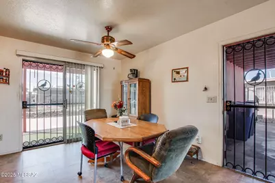 2306 E Walnut Street, Tucson, AZ 85706 - Photo 12