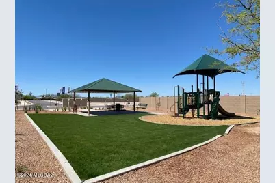 3942 E Market Street, Tucson, AZ 85706 - Photo 4