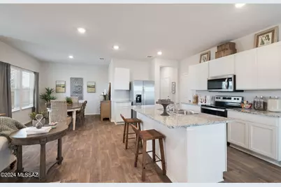3942 E Market Street, Tucson, AZ 85706 - Photo 2
