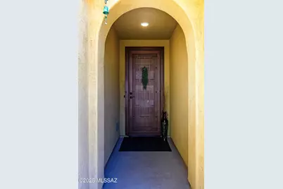 1618 E Horned Lark Drive, Green Valley, AZ 85614 - Photo 2