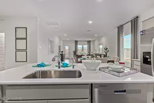 3913 E Market St, Tucson, AZ 85706 - Photo 8