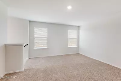 10401 W Guildford Lane, Marana, AZ 85653 - Photo 10