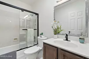 977 W Lockwood Ln, Tucson, AZ 85704 - Photo 4