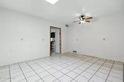 977 W Lockwood Lane, Tucson, AZ 85704 - Photo 22