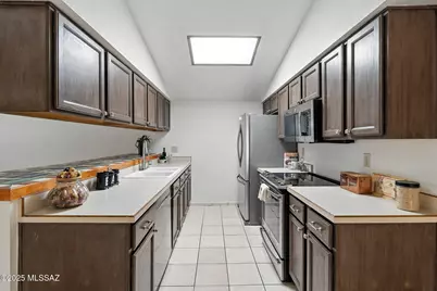 977 W Lockwood Lane, Tucson, AZ 85704 - Photo 10