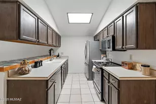 977 W Lockwood Ln, Tucson, AZ 85704 - Photo 10