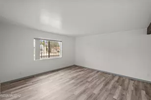 1000 S La Higuera, Green Valley, AZ 85614 - Photo 10