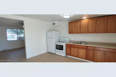 3642 E Ellington Place, Tucson, AZ 85713 - Photo 4
