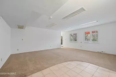 1435 E Indian Wells Road, Tucson, AZ 85718 - Photo 32
