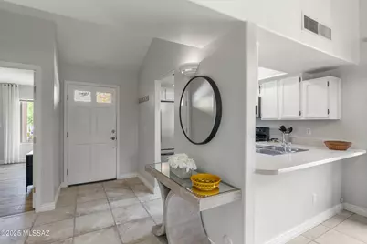 7601 N Calle Sin Envidia #72, Tucson, AZ 85718 - Photo 10