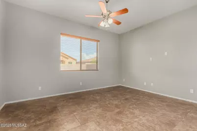 15039 N Rugged Lark Drive, Tucson, AZ 85739 - Photo 8