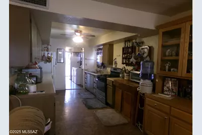 386 N Curtis Avenue, Willcox, AZ 85643 - Photo 8