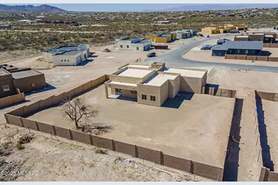 1216 N Range Rider Place, Vail, AZ 85641 - Photo 10