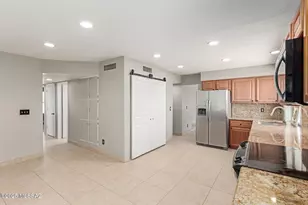 7810 N Nicole Pl, Tucson, AZ 85741 - Photo 14