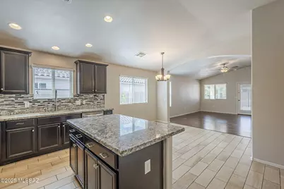 8760 W Saguaro Moon Road, Marana, AZ 85653 - Photo 14