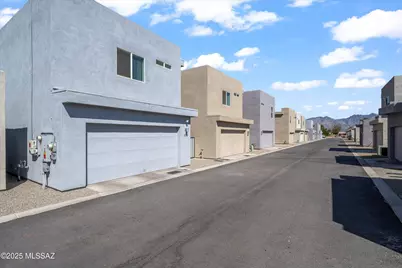 1874 S Poetry Lane, Tucson, AZ 85711 - Photo 28