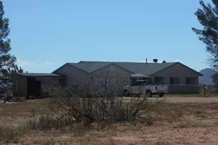 13242 S Kit Carson Rd, Pearce, AZ 85625 - Photo 12