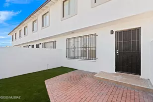 2304 N 10th Ave, Tucson, AZ 85705 - Photo 4