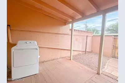 8160 E Broadway Boulevard #J-4, Tucson, AZ 85710 - Photo 26