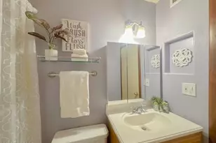 8160 E Broadway Blvd, Tucson, AZ 85710 - Photo 18