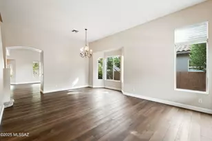 4310 N Sunset Cliff Dr, Tucson, AZ 85750 - Photo 4